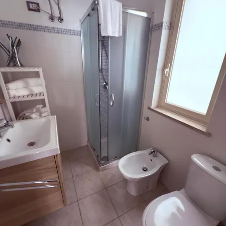Casa Recanati - A Due Passi Dal Mare Giardini-Naxos